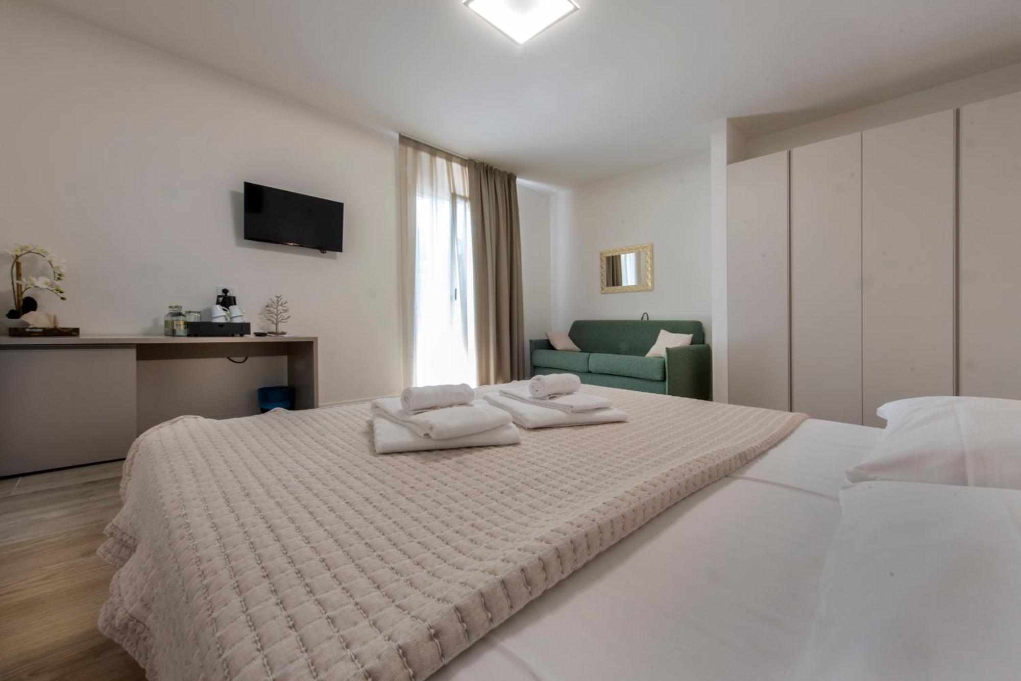 Guesthouse Stadio Lignano Sabbiadoro Esterno foto