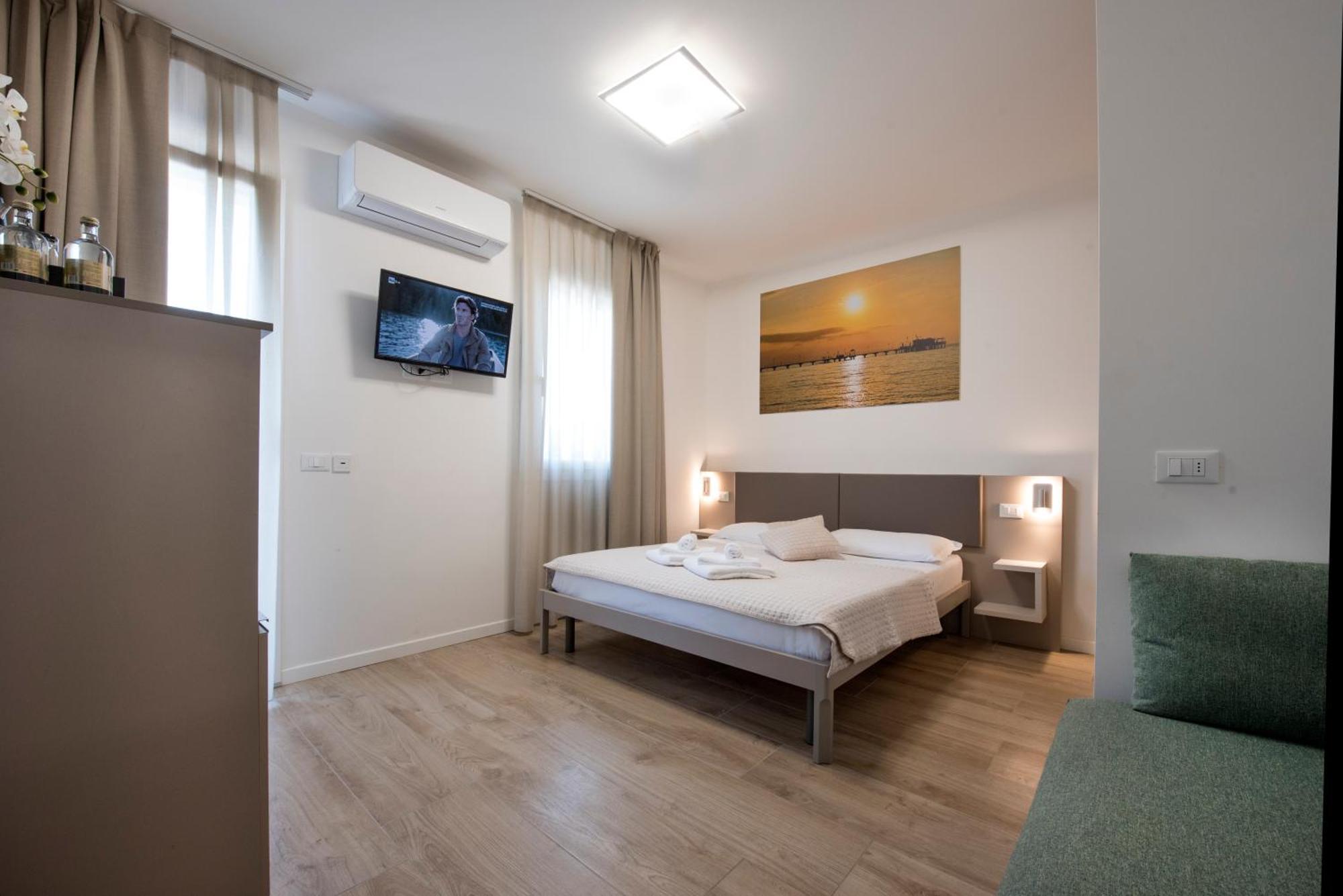 Guesthouse Stadio Lignano Sabbiadoro Esterno foto